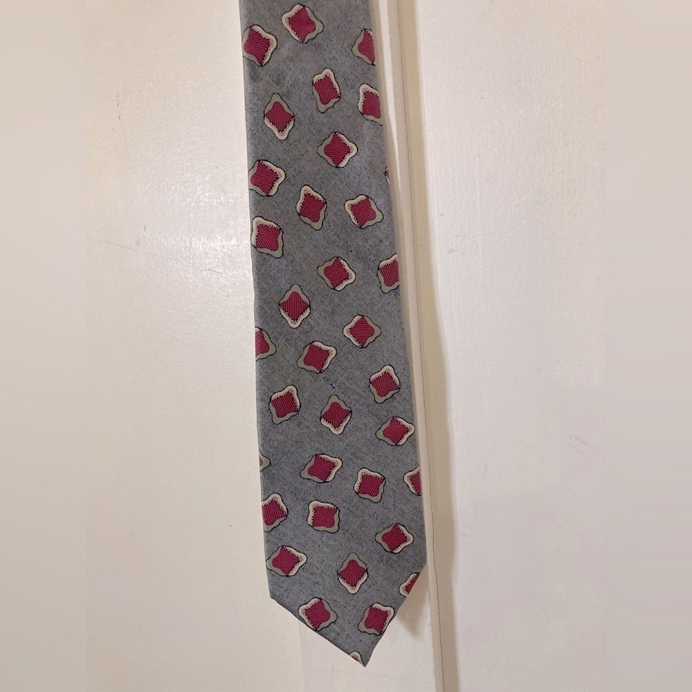 Charing Cross hand finished 100% silk tie made in USA RN 17899